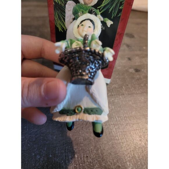 Hallmark 1997 Snowdrop Angel the language of flowers ornament Xmas - Picture 2 of 5